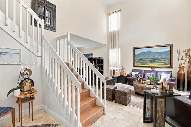 447 Cambridge Dr, Weston FL 33326 - Weston, FL - Photo 5