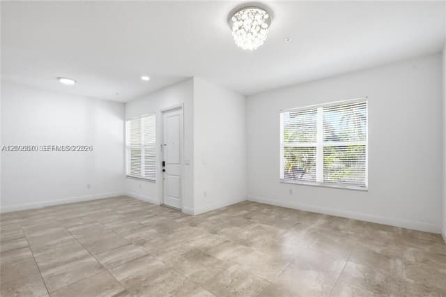 12441 NW 18th Ct, Pembroke Pines FL 33028 - Pembroke Pines, FL - Photo 5