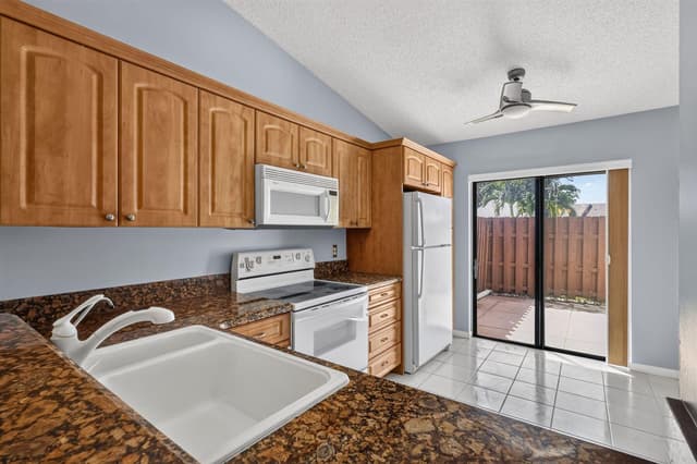 3787 COCO LOBA Lane, Boynton Beach FL 33436 - Boynton Beach, FL - Photo 2