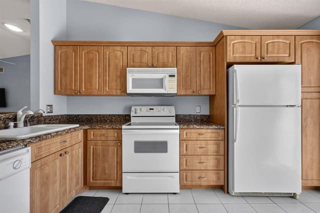 3787 COCO LOBA Lane, Boynton Beach FL 33436 - Boynton Beach, FL - Photo 4