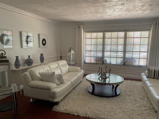 8670 NW 19th Street, Pembroke Pines FL 33024 - Pembroke Pines, FL - Photo 5