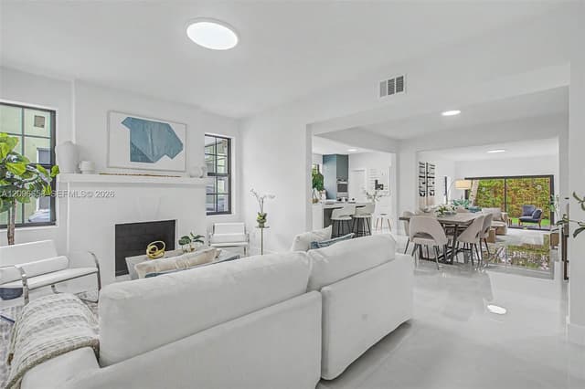 817 Lorca St, Coral Gables FL 33134 - Coral Gables, FL - Photo 3