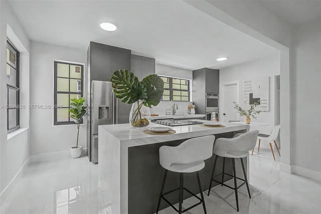 817 Lorca St, Coral Gables FL 33134 - Coral Gables, FL - Photo 5