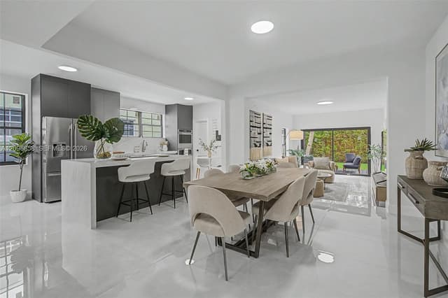 817 Lorca St, Coral Gables FL 33134 - Coral Gables, FL - Photo 4