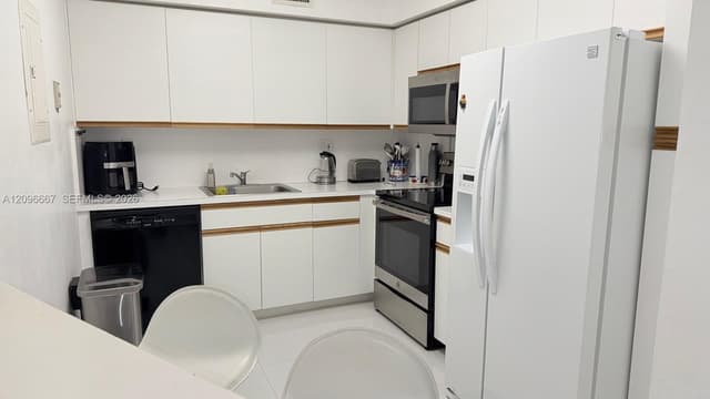 3400 NE 192nd St # 410, Aventura FL 33180 - Aventura, FL - Photo 6