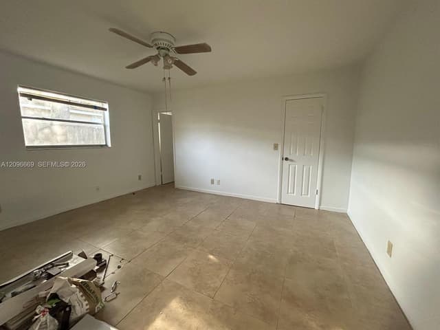 4351 SW 52nd Ct, Dania Beach FL 33314 - Dania Beach, FL - Photo 7