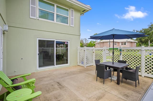 1918 Stratford Way # 32B, West Palm Beach FL 33409 - West Palm Beach, FL - Photo 4