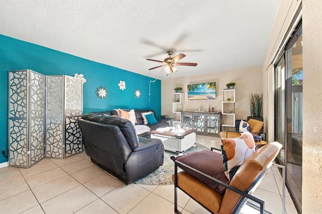 159 LAKE ARBOR Drive, Palm Springs FL 33461 - Palm Springs, FL - Photo 6
