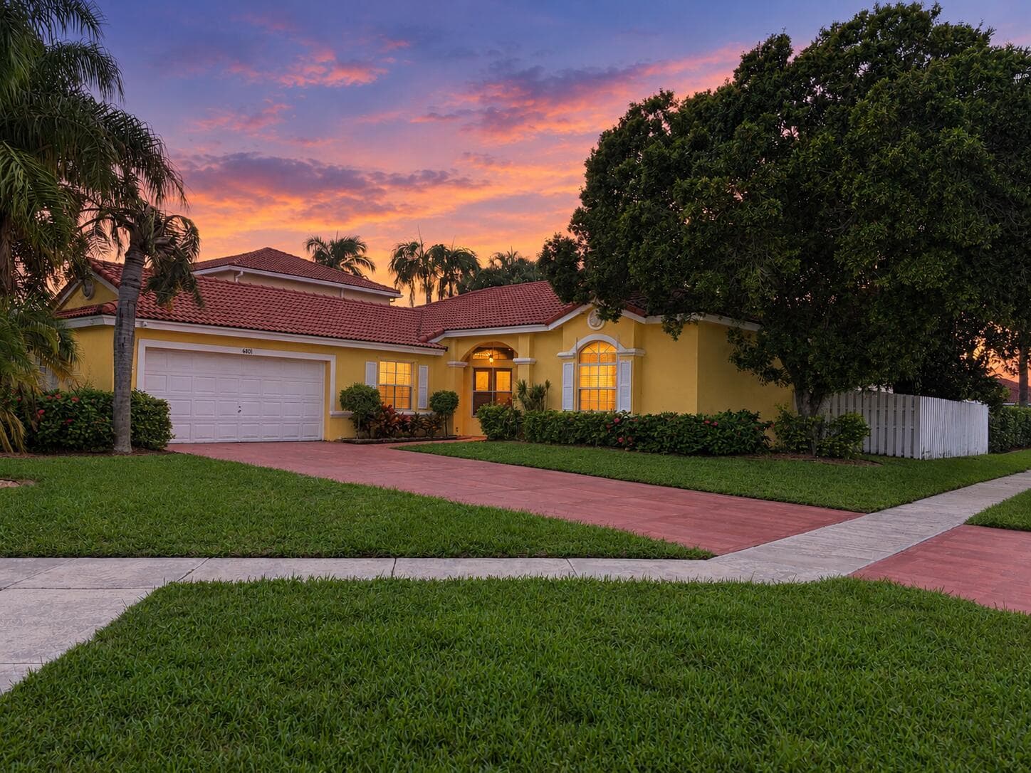 6801 Las Colinas Lane, Lake Worth FL 33463 - Lake Worth, FL - Photo 1