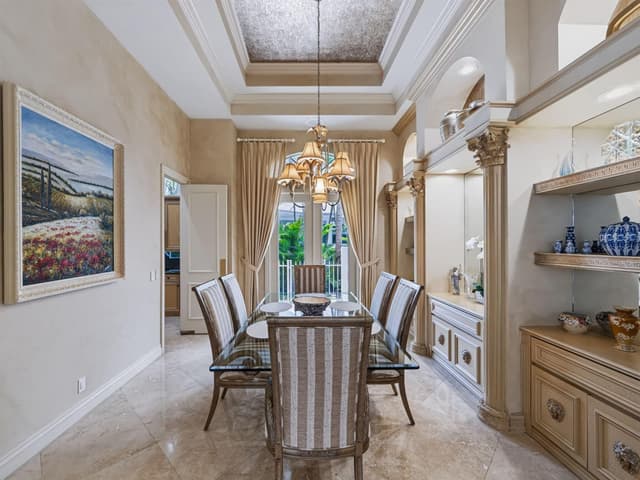 106 PEMBROKE Drive, Palm Beach Gardens FL 33418 - Palm Beach Gardens, FL - Photo 6