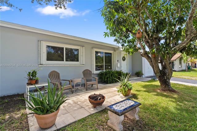 8730 SW 190th St, Cutler Bay FL 33157 - Cutler Bay, FL - Photo 2