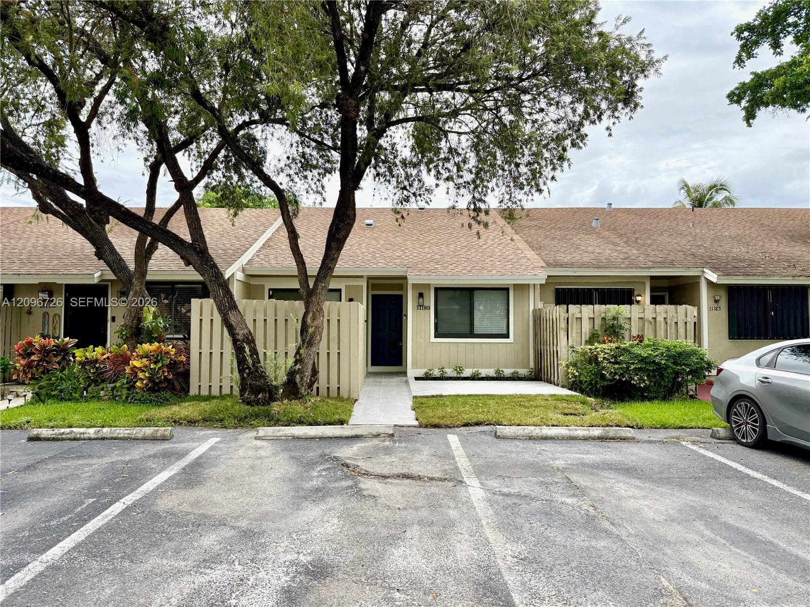 11189 NW 37th St, Sunrise FL 33351 - Sunrise, FL - Photo 1