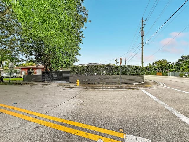 1770 SW 17th Ave, Miami FL 33145 - Miami, FL - Photo 4