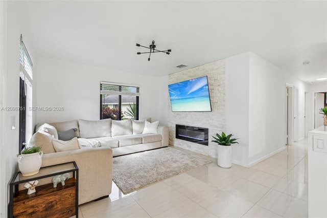3721 W Valley Green Dr # 48, Davie FL 33328 - Davie, FL - Photo 5