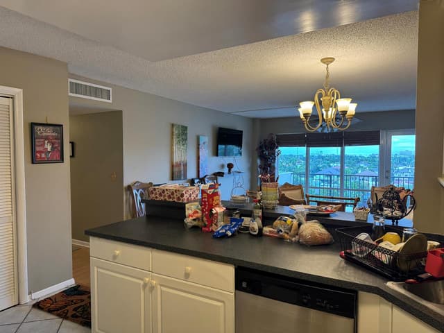 340 SUNSET Drive # 808, Fort Lauderdale FL 33301 - Fort Lauderdale, FL - Photo 4