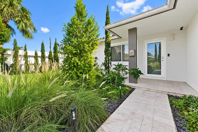 2630 NE 22nd Street, Pompano Beach FL 33062 - Pompano Beach, FL - Photo 2