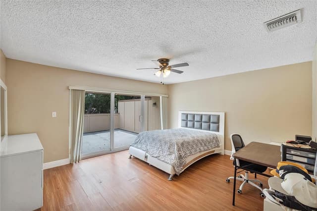 845 NW 80th Terrace # 6, Plantation FL 33324 - Plantation, FL - Photo 6