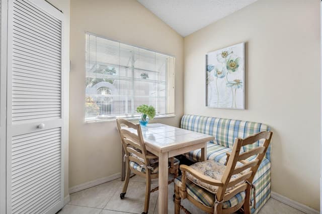 12 Elgin Lane, Palm Beach Gardens FL 33418 - Palm Beach Gardens, FL - Photo 7