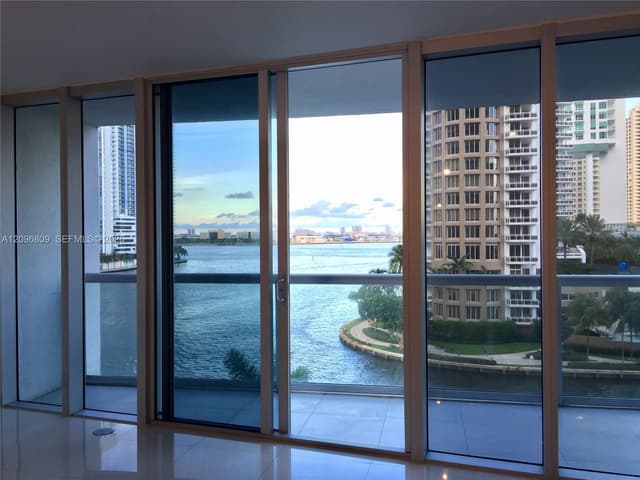 465 Brickell Ave # 617, Miami FL 33131 - Miami, FL - Photo 6