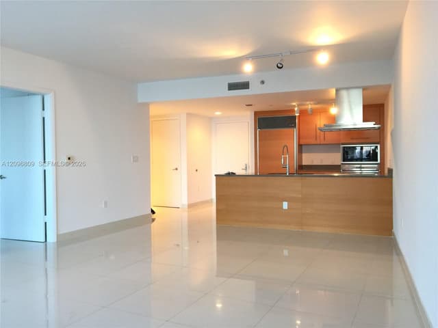 465 Brickell Ave # 617, Miami FL 33131 - Miami, FL - Photo 7
