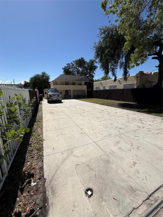 6716 NW 6th Ave, Miami FL 33150 - Miami, FL - Photo 5