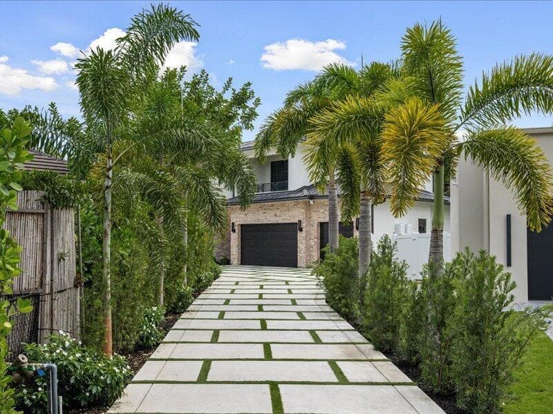 224 NW 11TH Street, Boca Raton FL 33432