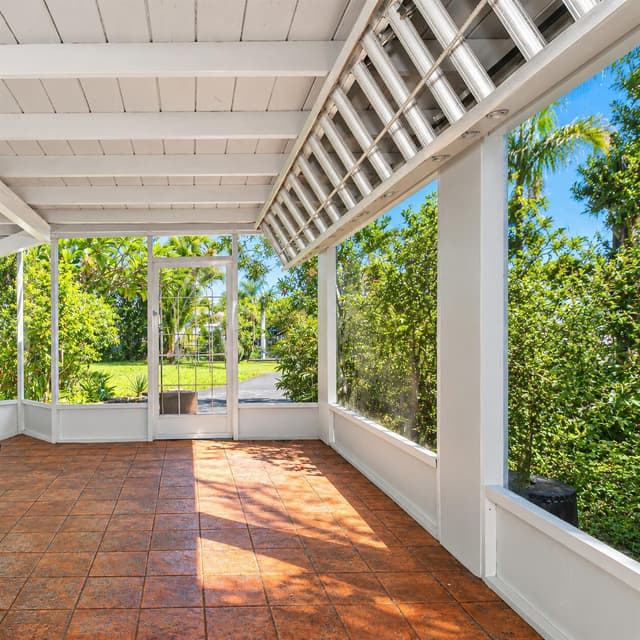 639 MADELINE Court, West Palm Beach FL 33413 - West Palm Beach, FL - Photo 6