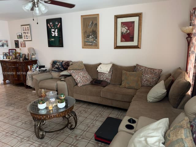4419 NW 185th St, Miami Gardens FL 33055 - Miami Gardens, FL - Photo 4