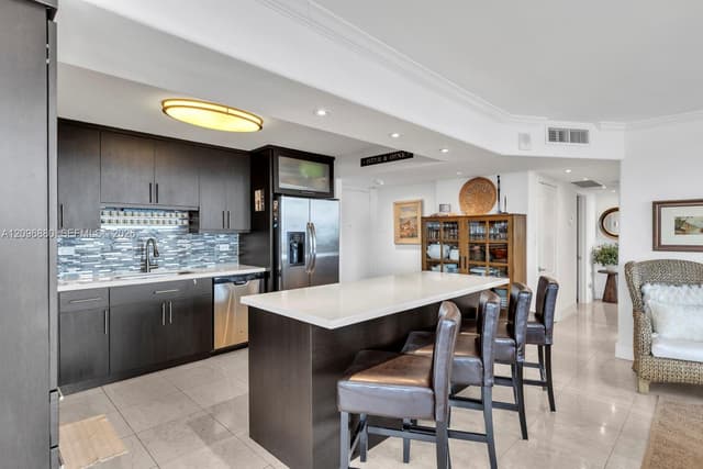7135 Collins Ave # 1126, Miami Beach FL 33141 - Miami Beach, FL - Photo 6