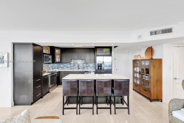7135 Collins Ave # 1126, Miami Beach FL 33141 - Miami Beach, FL - Photo 3