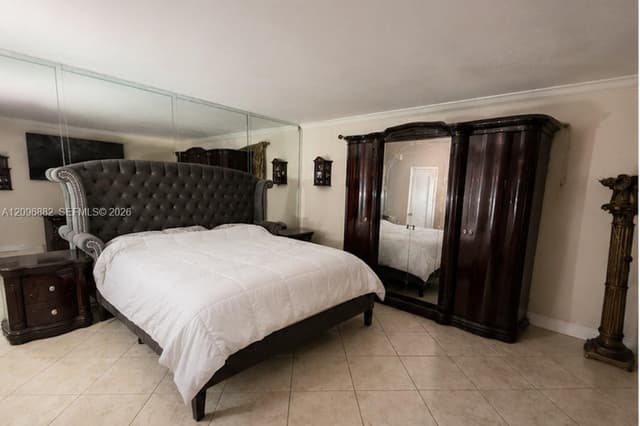 1785 W 72nd St, Hialeah FL 33014 - Hialeah, FL - Photo 4