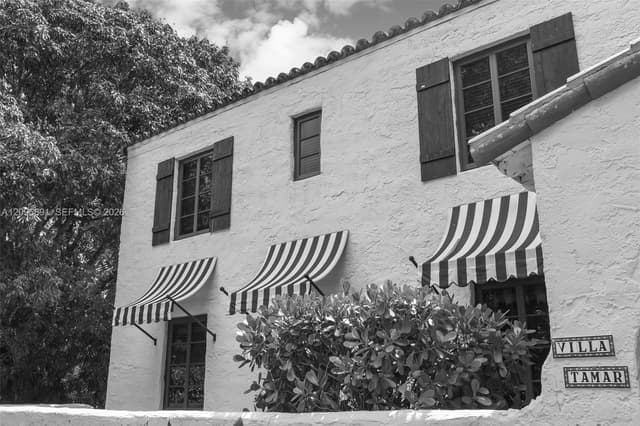 1140 Asturia Ave, Coral Gables FL 33134 - Coral Gables, FL - Photo 2
