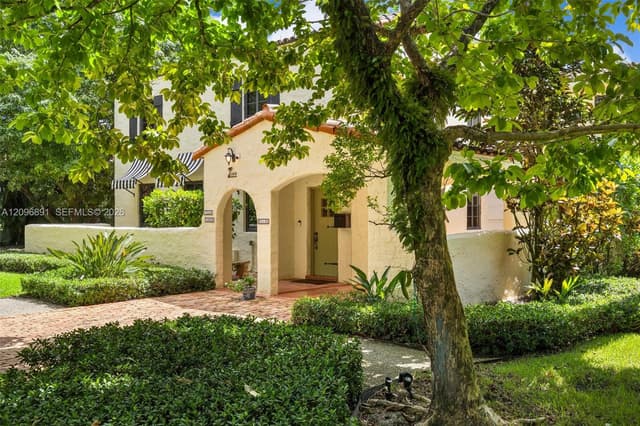 1140 Asturia Ave, Coral Gables FL 33134 - Coral Gables, FL - Photo 5