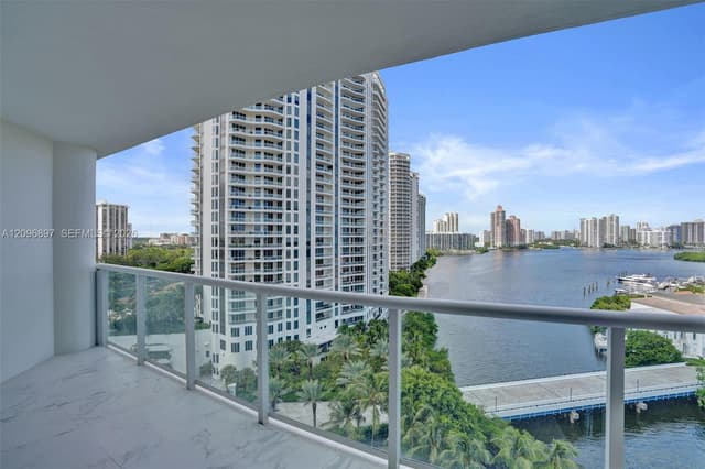 4000 Island Blvd # 1205, Aventura FL 33160 - Aventura, FL - Photo 3
