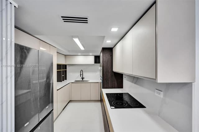 6039 Collins Ave # 1736, Miami Beach FL 33140 - Miami Beach, FL - Photo 6