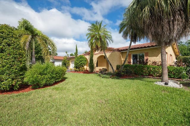 11913 NW 31st Street, Coral Springs FL 33065 - Coral Springs, FL - Photo 2