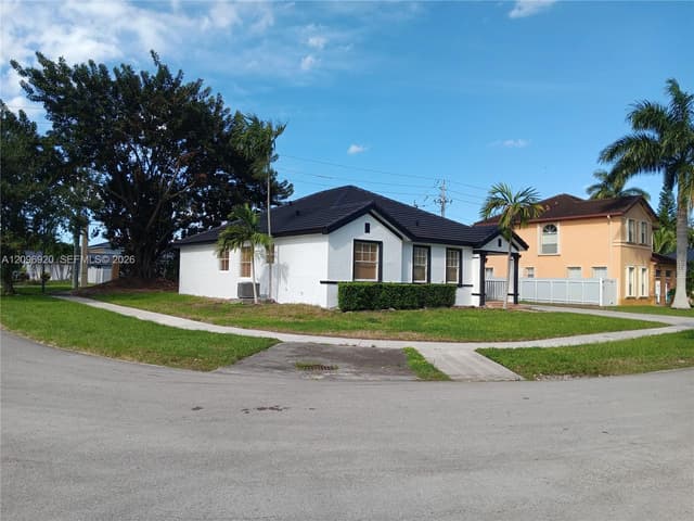 12971 SW 200th Ter, Miami FL 33177 - Miami, FL - Photo 7