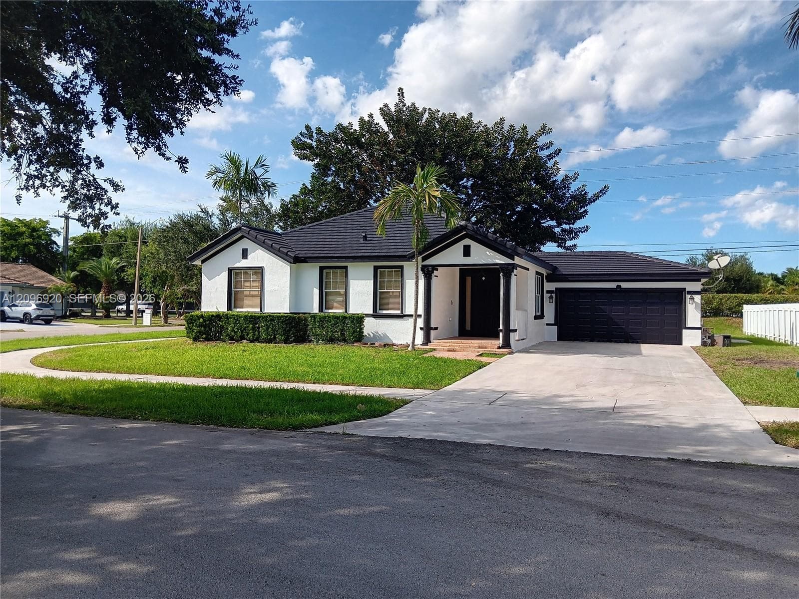 12971 SW 200th Ter, Miami FL 33177 - Miami, FL - Photo 1