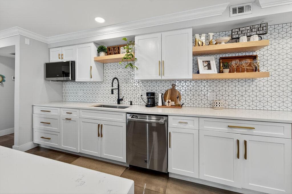 5440 N OCEAN Drive # 1404, Singer Island FL 33404 - Singer Island, FL - Photo 1