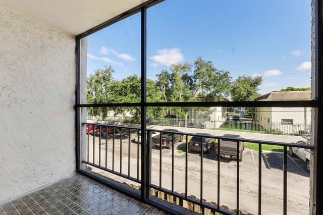 1794 NW 55TH Avenue # 203, Lauderhill FL 33313 - Lauderhill, FL - Photo 6