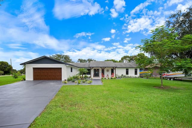 20421 SW 50TH Place, Southwest Ranches FL 33332 - Southwest Ranches, FL - Photo 2