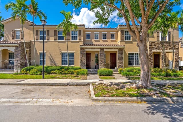 17097 SW 94th Way # 17097, Miami FL 33196 - Miami, FL - Photo 2