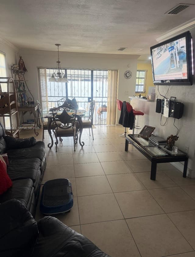 9426 SW 6th Ln, Miami FL 33174 - Miami, FL - Photo 5