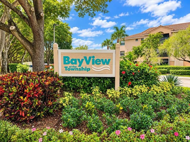 4111 Coral Tree Circle # 227, Coconut Creek FL 33073 - Coconut Creek, FL - Photo 3
