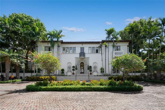 8901 Arvida Ln, Coral Gables FL 33156 - Coral Gables, FL - Photo 2