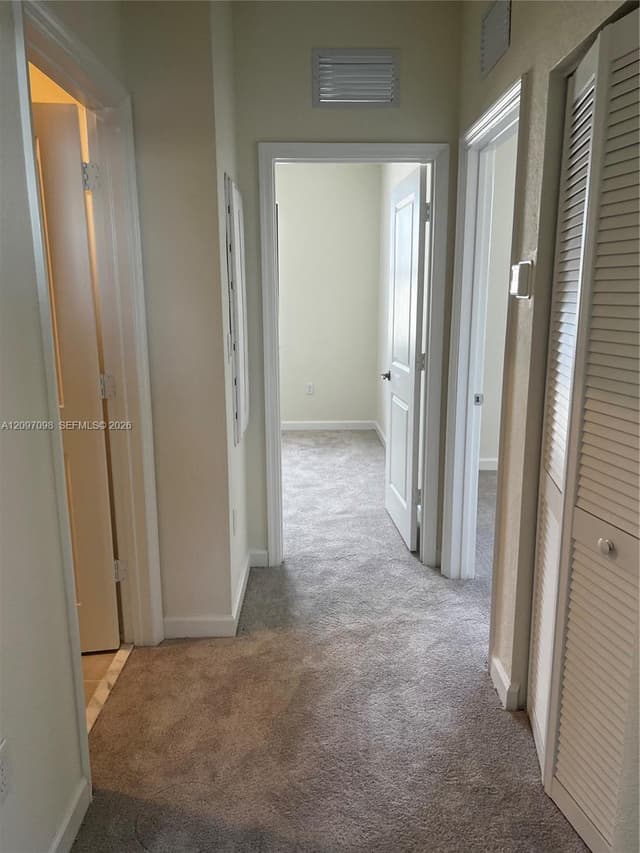 3236 W 114th Ter, Hialeah FL 33018 - Hialeah, FL - Photo 3