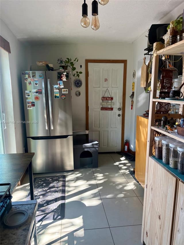 170 NW 18th Ct, Miami FL 33125 - Miami, FL - Photo 3
