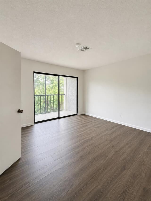 7987 NW 35TH Court # 7987, Coral Springs FL 33065 - Coral Springs, FL - Photo 4