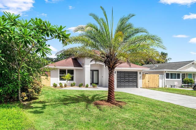 4879 LINCOLN Road, Delray Beach FL 33445 - Delray Beach, FL - Photo 2