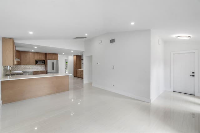 4879 LINCOLN Road, Delray Beach FL 33445 - Delray Beach, FL - Photo 7